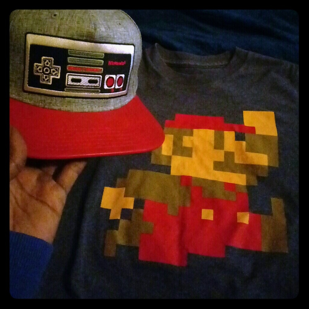 Snapback & t-shirt
